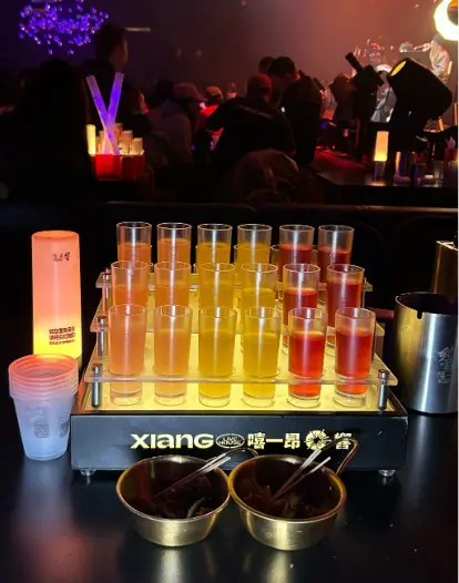 上海虹口滨江邮轮码头，情侣约会夜景路线，我劝你别再瞎逛了